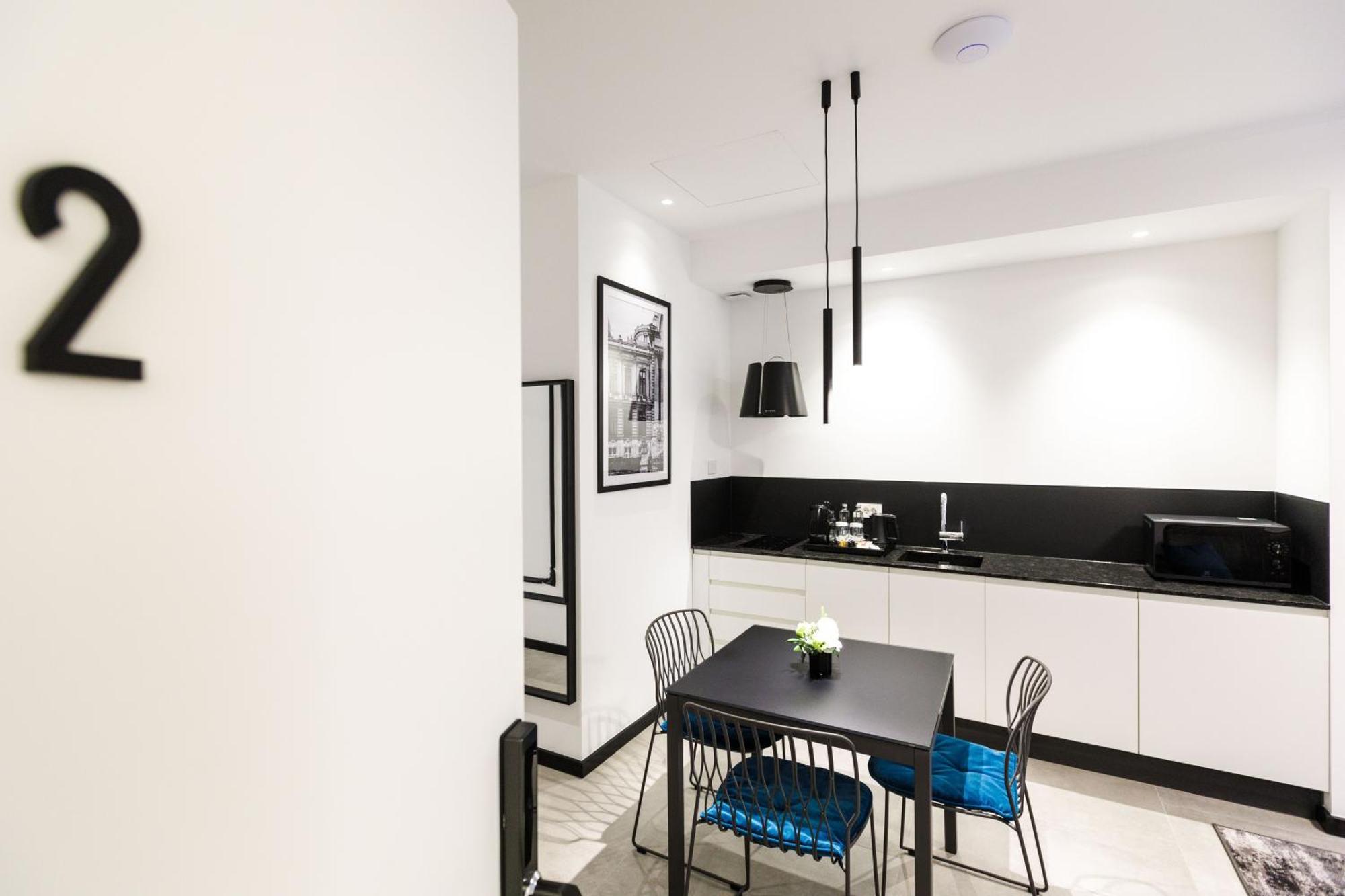 Old Town Snail Design Apartments Букурещ Екстериор снимка